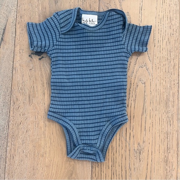 4 piece 0-3 month outfit bundle Old Navy Organic Cotton Ribbed Striped Blue Tan - Picture 10 of 16
